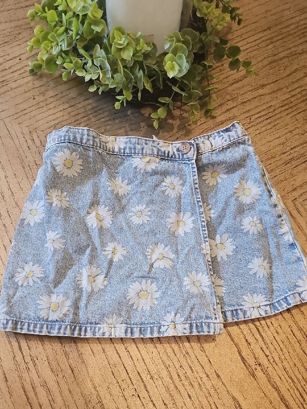 Light Blue Daisy Print Denim Skort Size 6X
